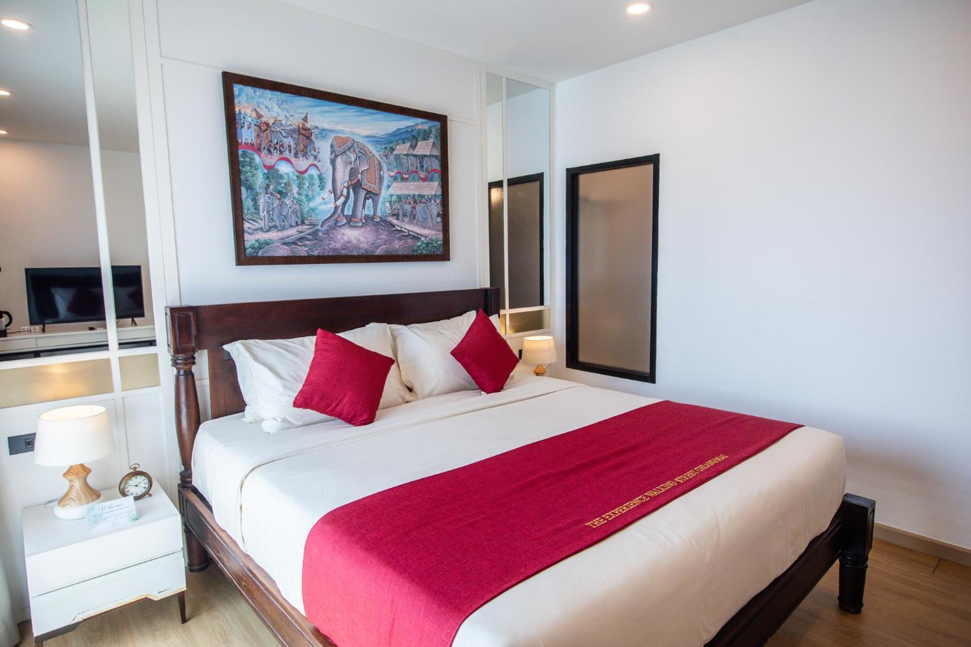 Hotel The Experience Walking Street Chiang Mai Esterno foto
