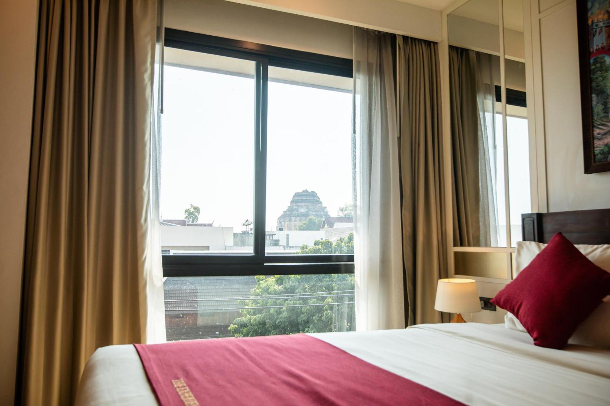 Hotel The Experience Walking Street Chiang Mai Esterno foto