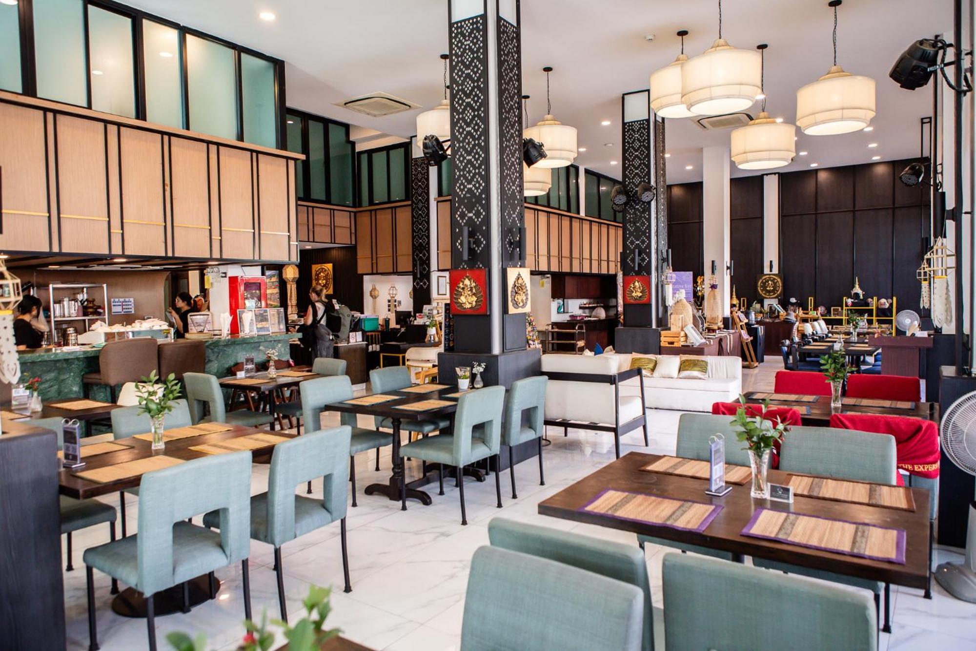 Hotel The Experience Walking Street Chiang Mai Esterno foto